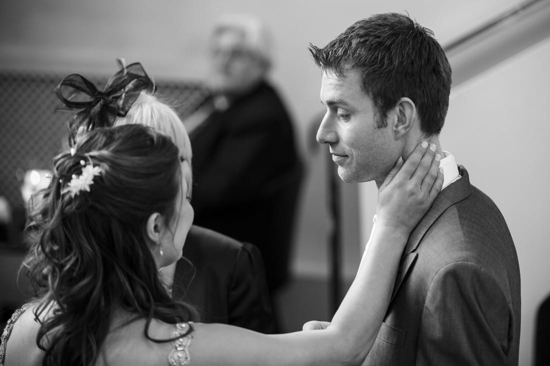 Susanna and Russ_snowy wedding at Buckland village church_0015