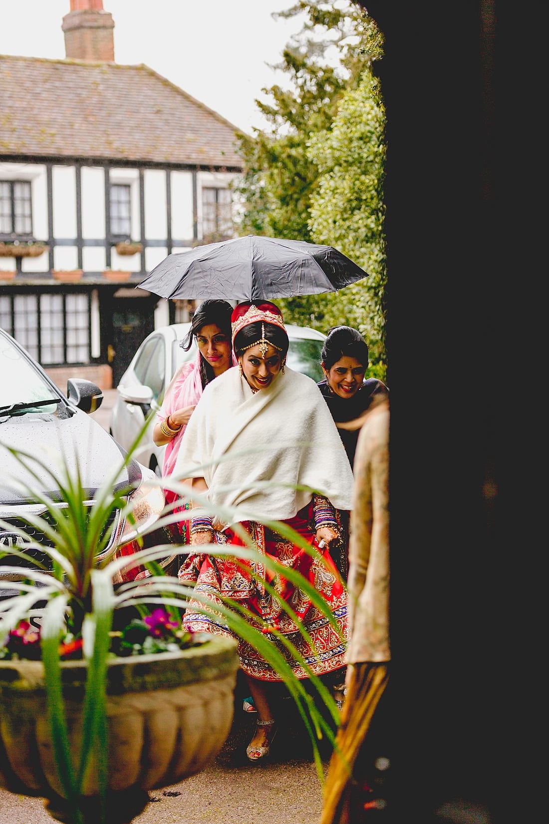 Bee and Jon_Hare Krishna Temple_Herts Wedding Photography_0003