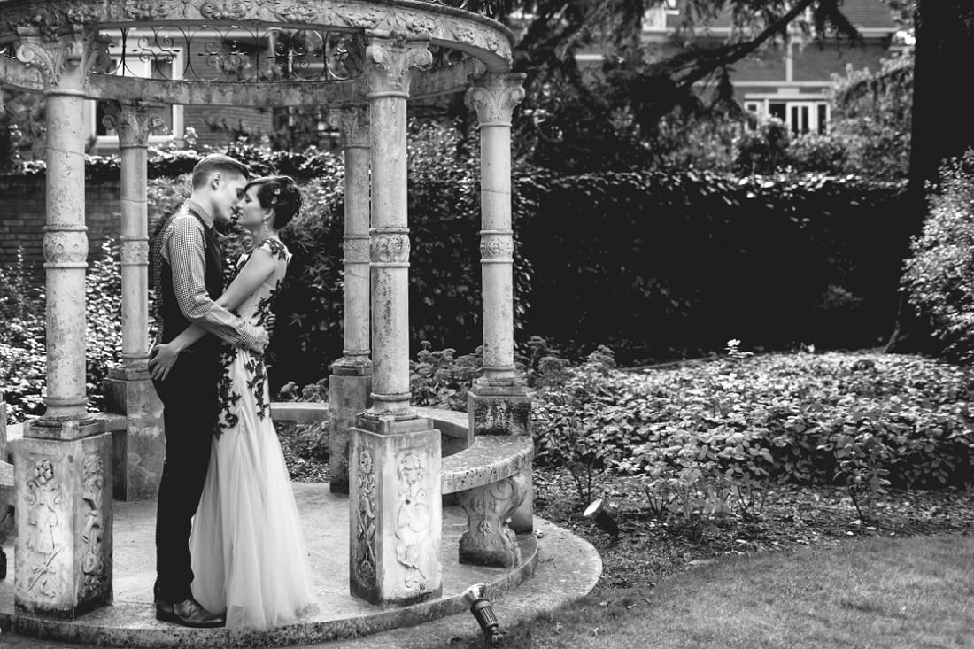 Helen and Jonny - London Wedding Photography_0045