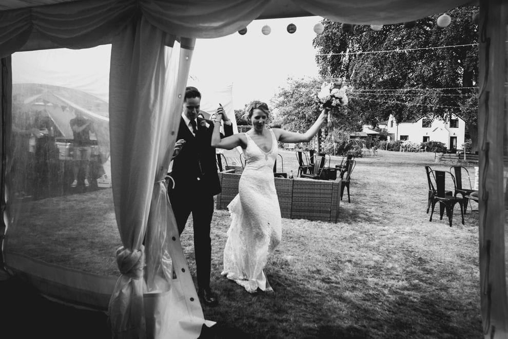 Berkshire Wedding Photographer - Sami and Greg_048