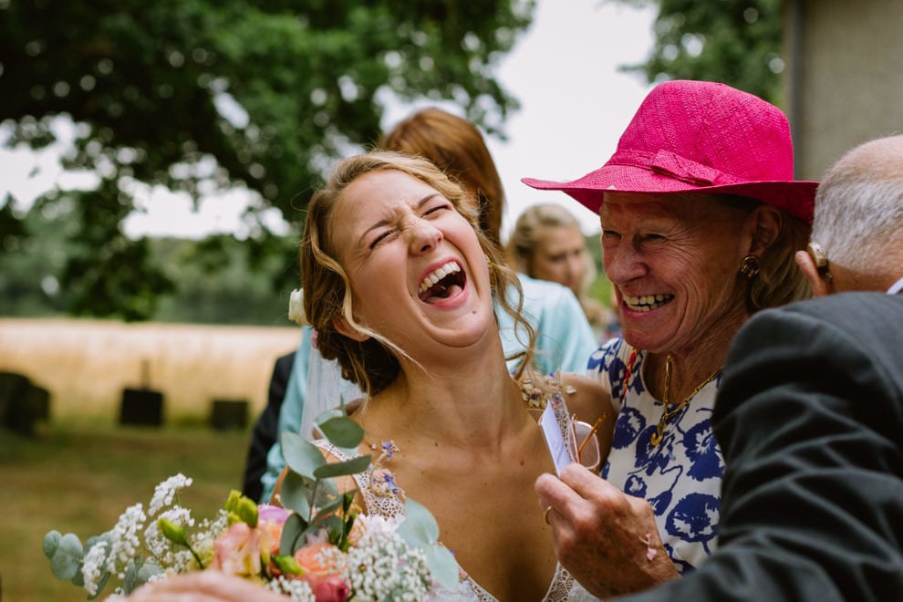 Berkshire Wedding Photographer - Sami and Greg_028