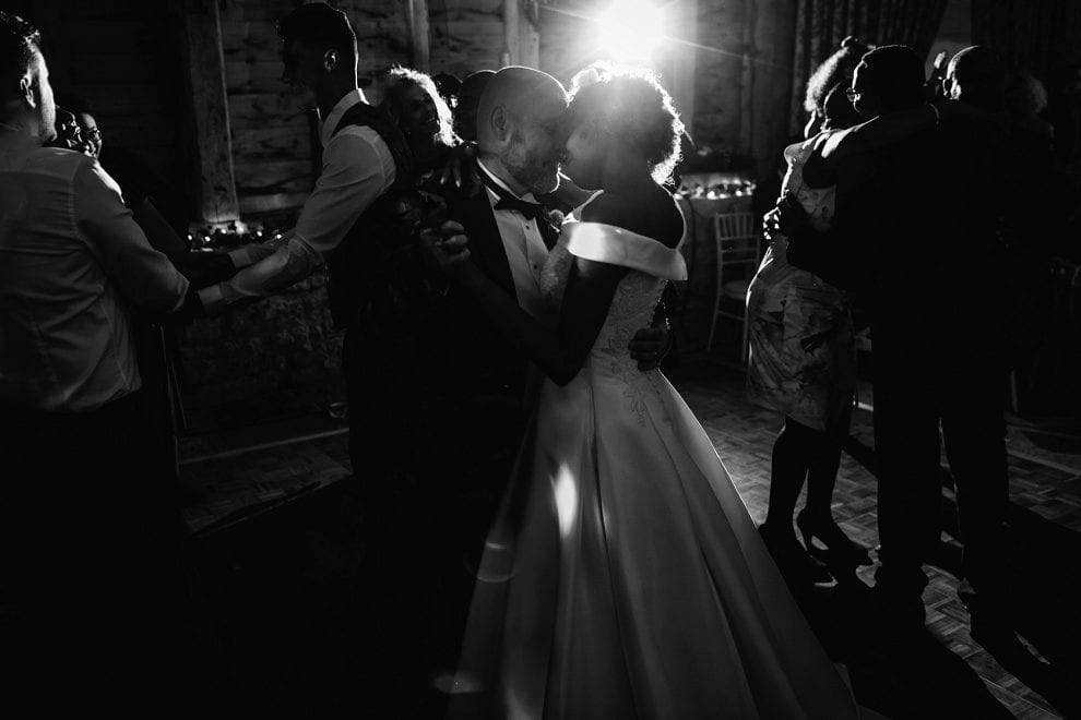 Manor Farm Barn - Buckinghamshire Wedding Photography_0040