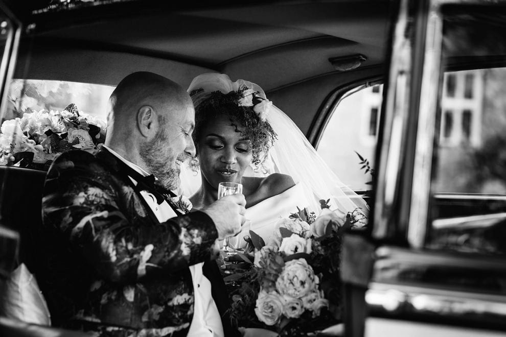 Manor Farm Barn - Buckinghamshire Wedding Photography_0024