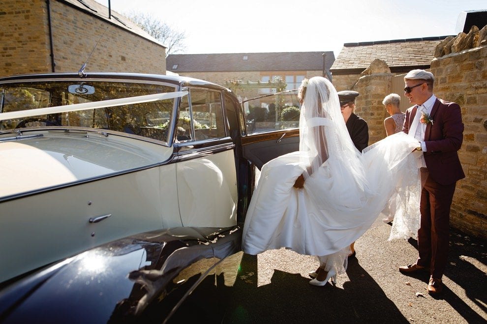 Manor Farm Barn - Buckinghamshire Wedding Photography_0012
