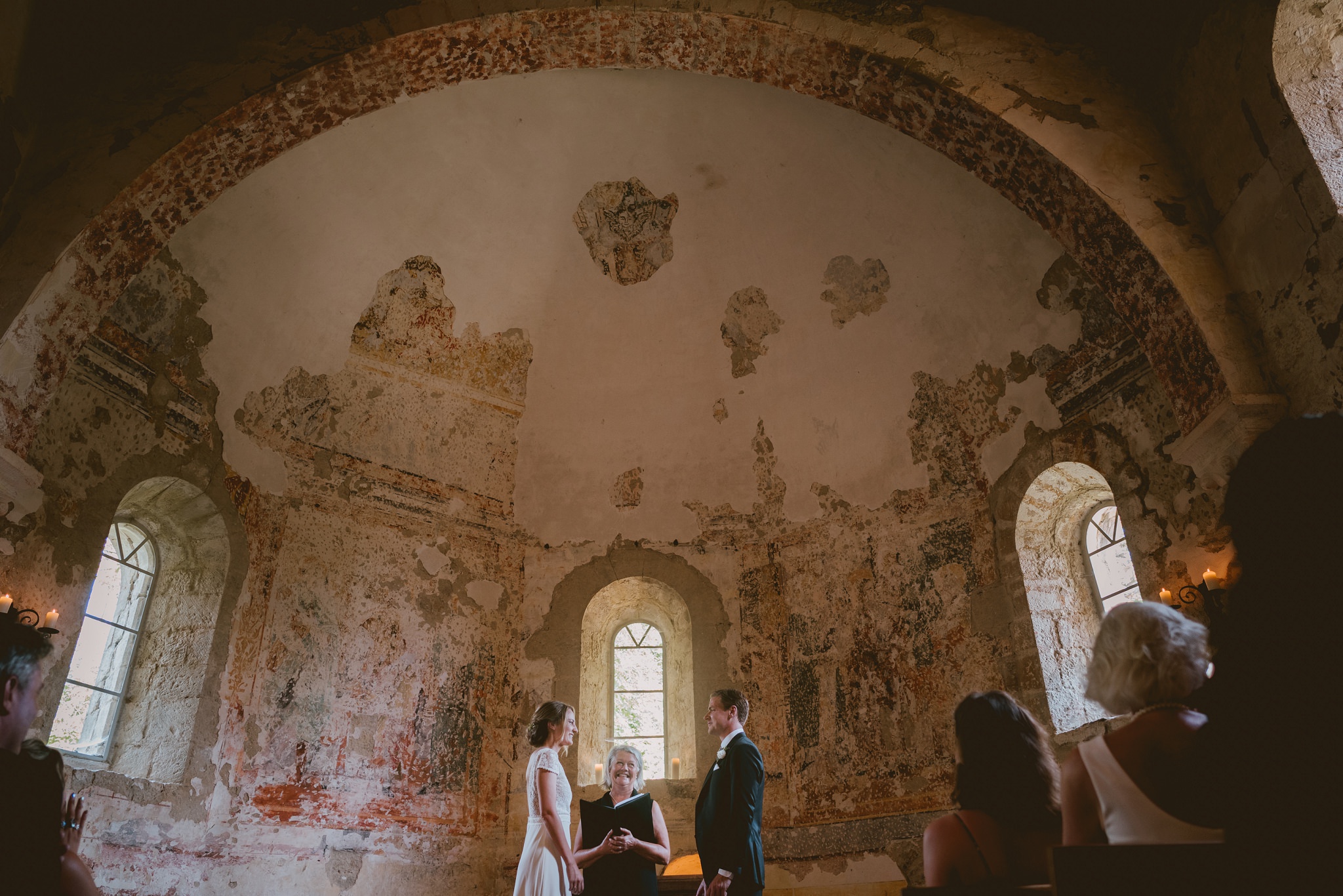 Getting married at the beautiful at Chateau de Queille in the South of France - Destination Wedding Photographer