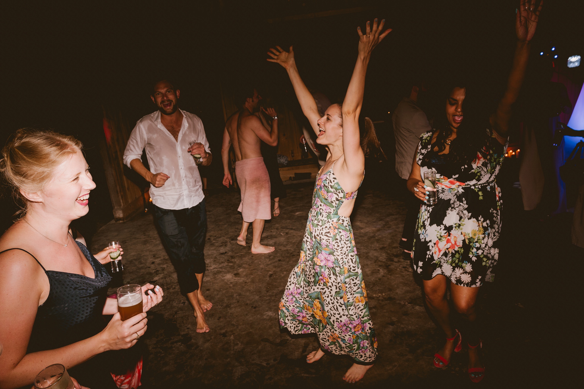 DANCING! - Details - Chateau de Queille - Destination Wedding Photographer